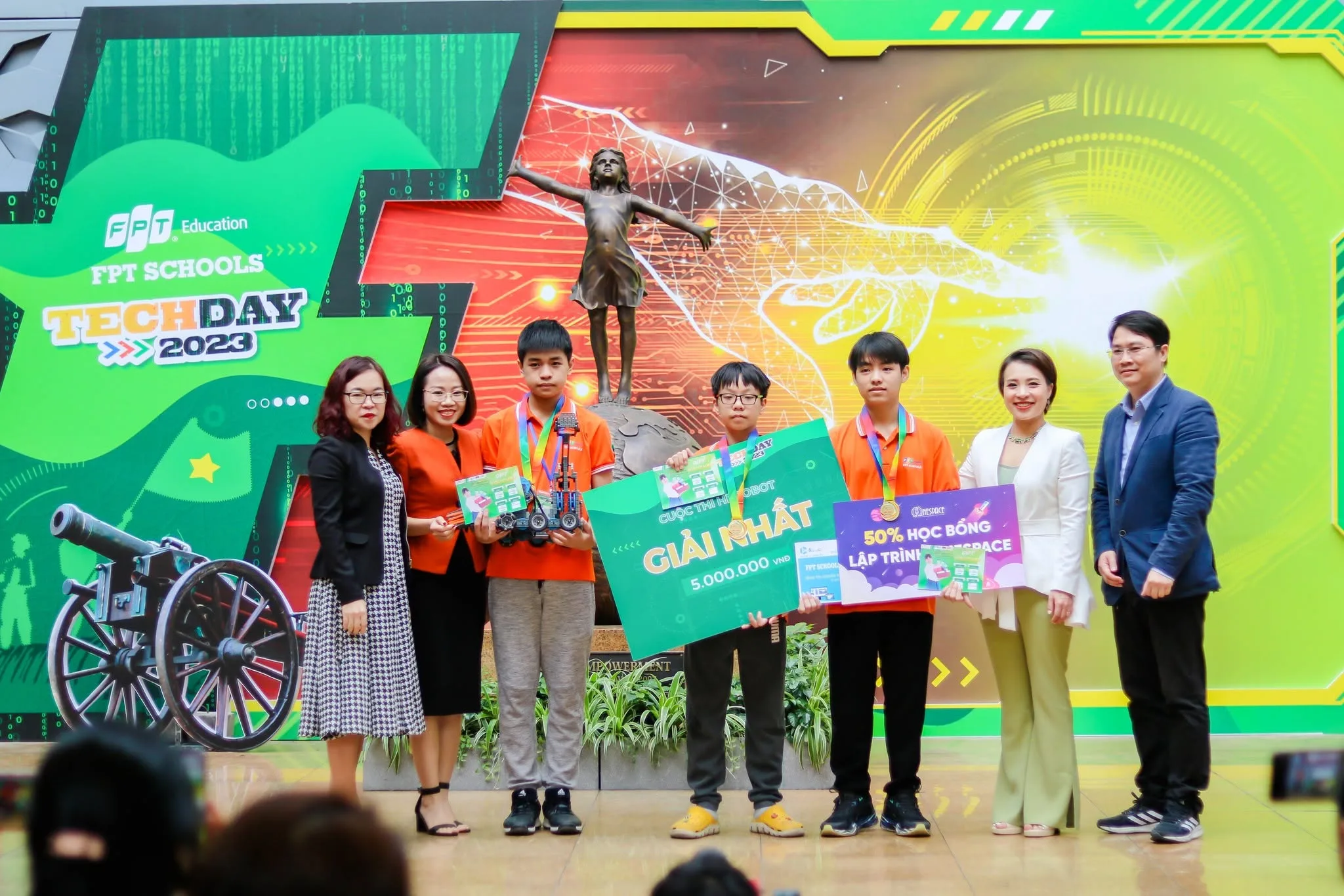 Robotics tiểu học