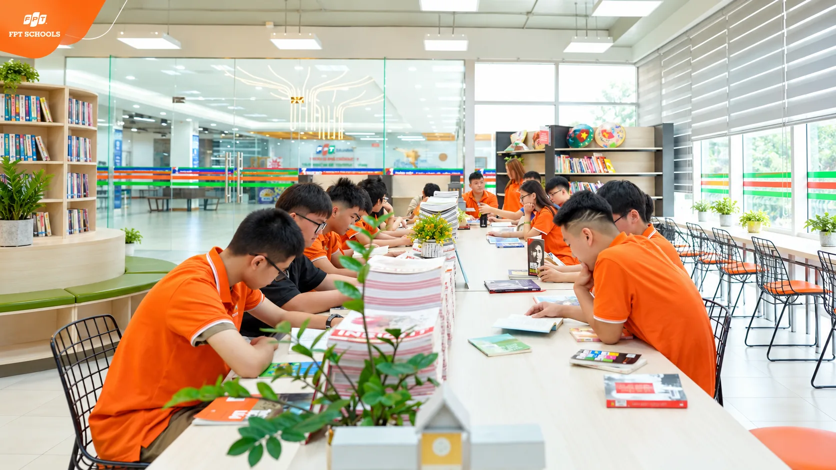 Vì sao nhiều chuyên gia khẳng định học lập trình có giúp con phát triển logic vượt trội? | FPT Schools