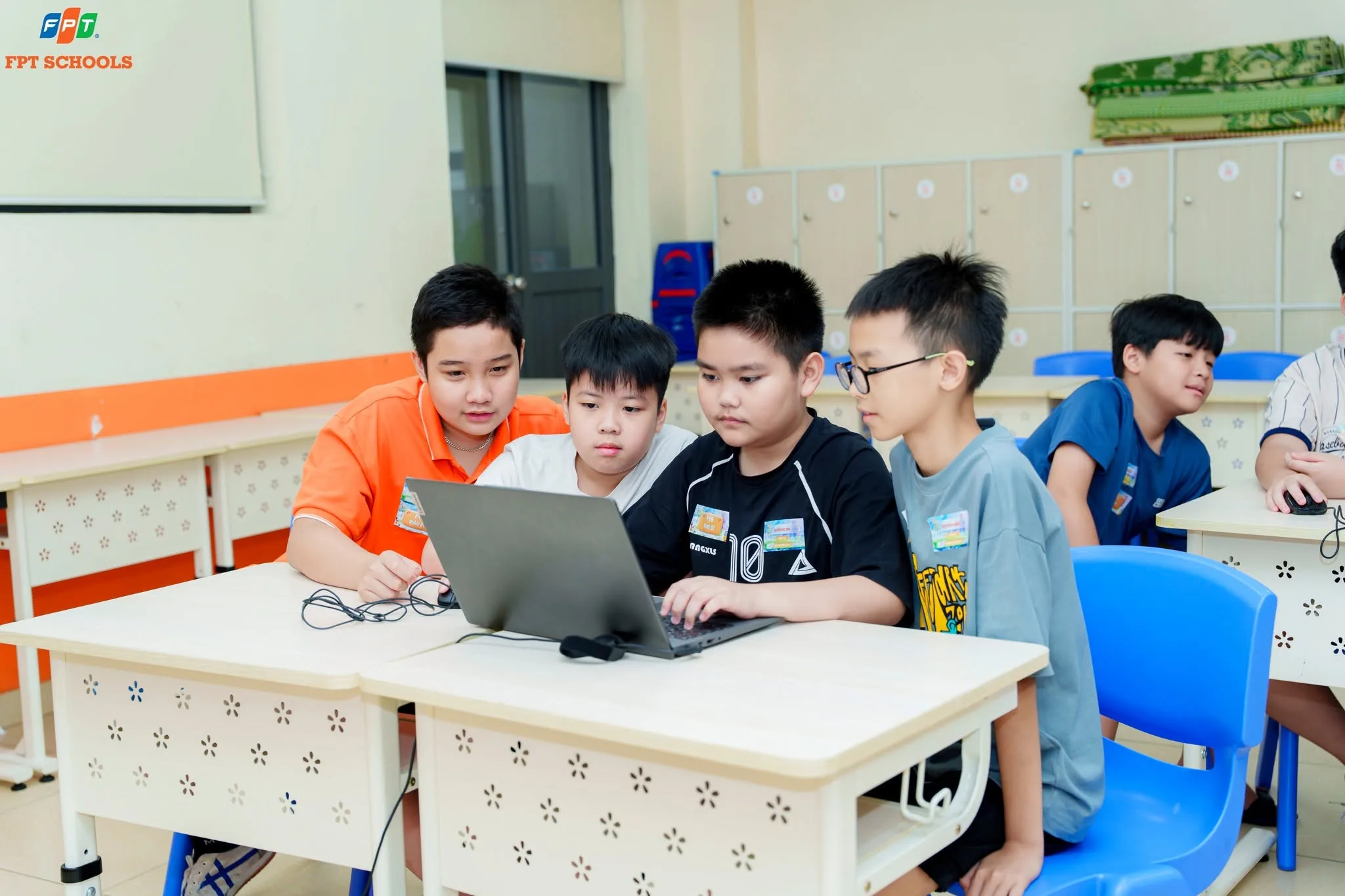 he-thong-truong-pho-thong-fpt-s78