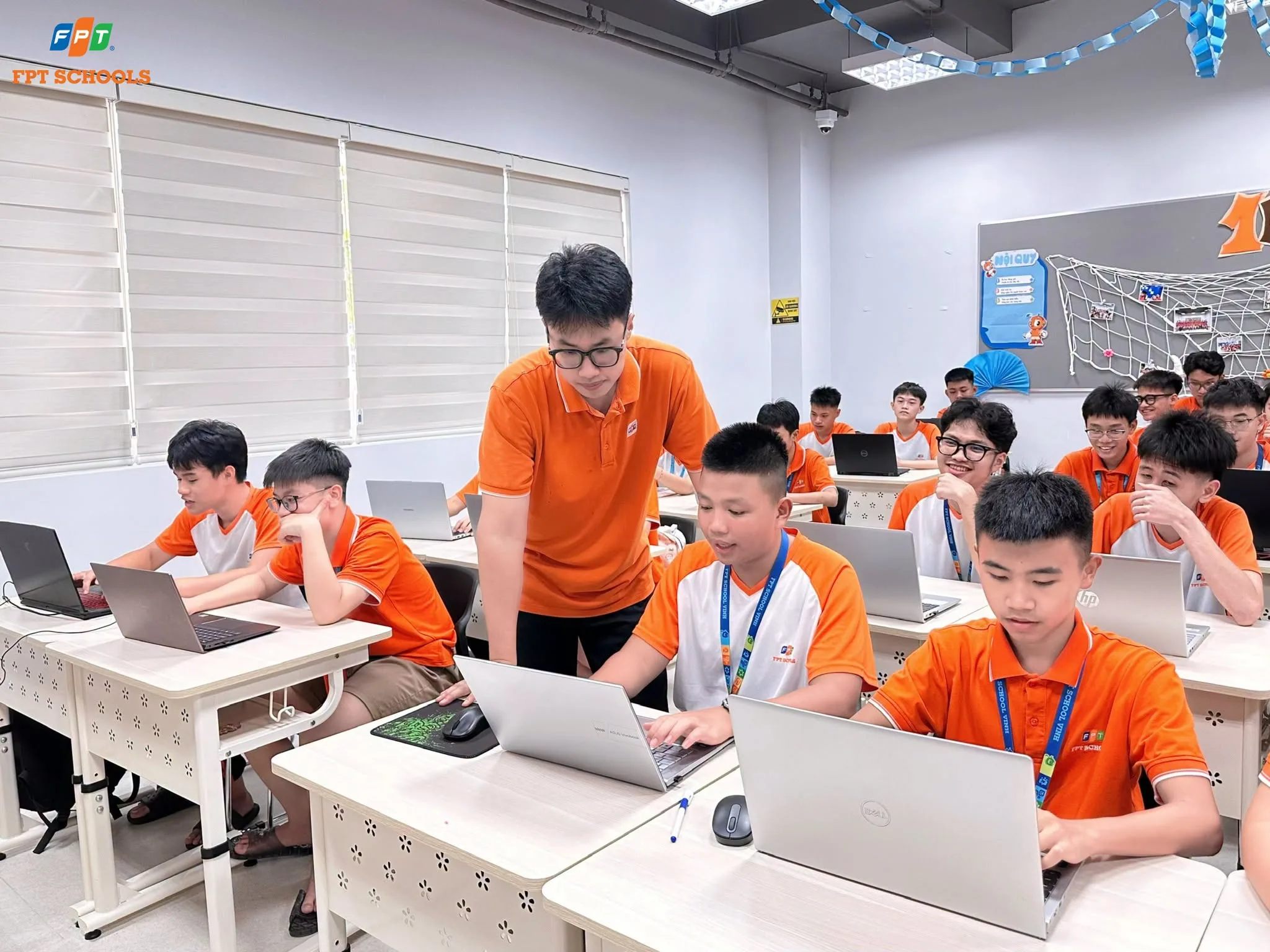 Học sinh FPT School Vinh làm chủ công nghệ