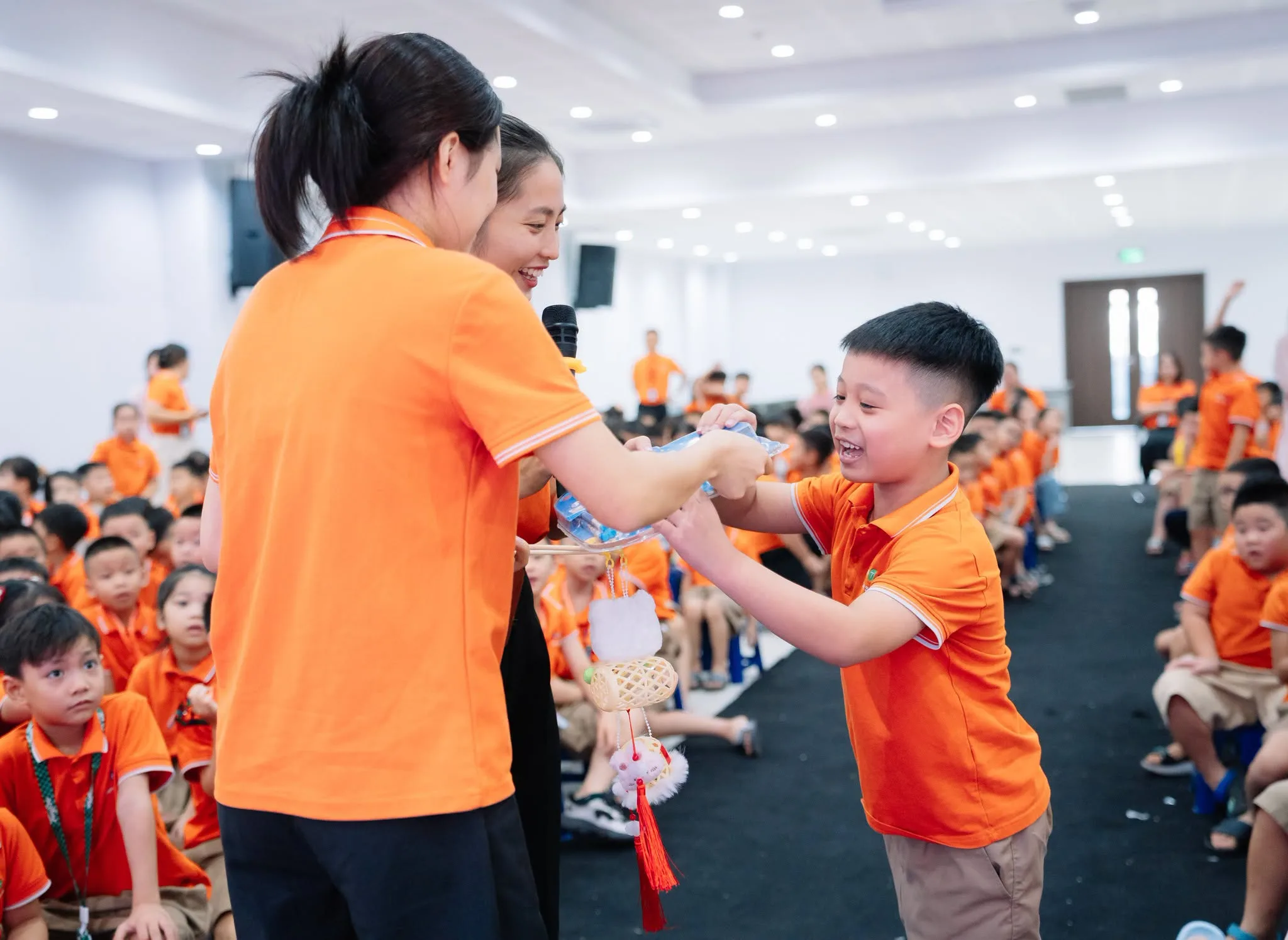 Workshop phòng, chống đuối nước FPT School Bắc Giang – Trang bị kỹ năng an toàn cho học sinh Tiểu học - FPT Education Học sinh Tiểu học FPT School Bắc Giang tham gia workshop phòng chống đuối nước