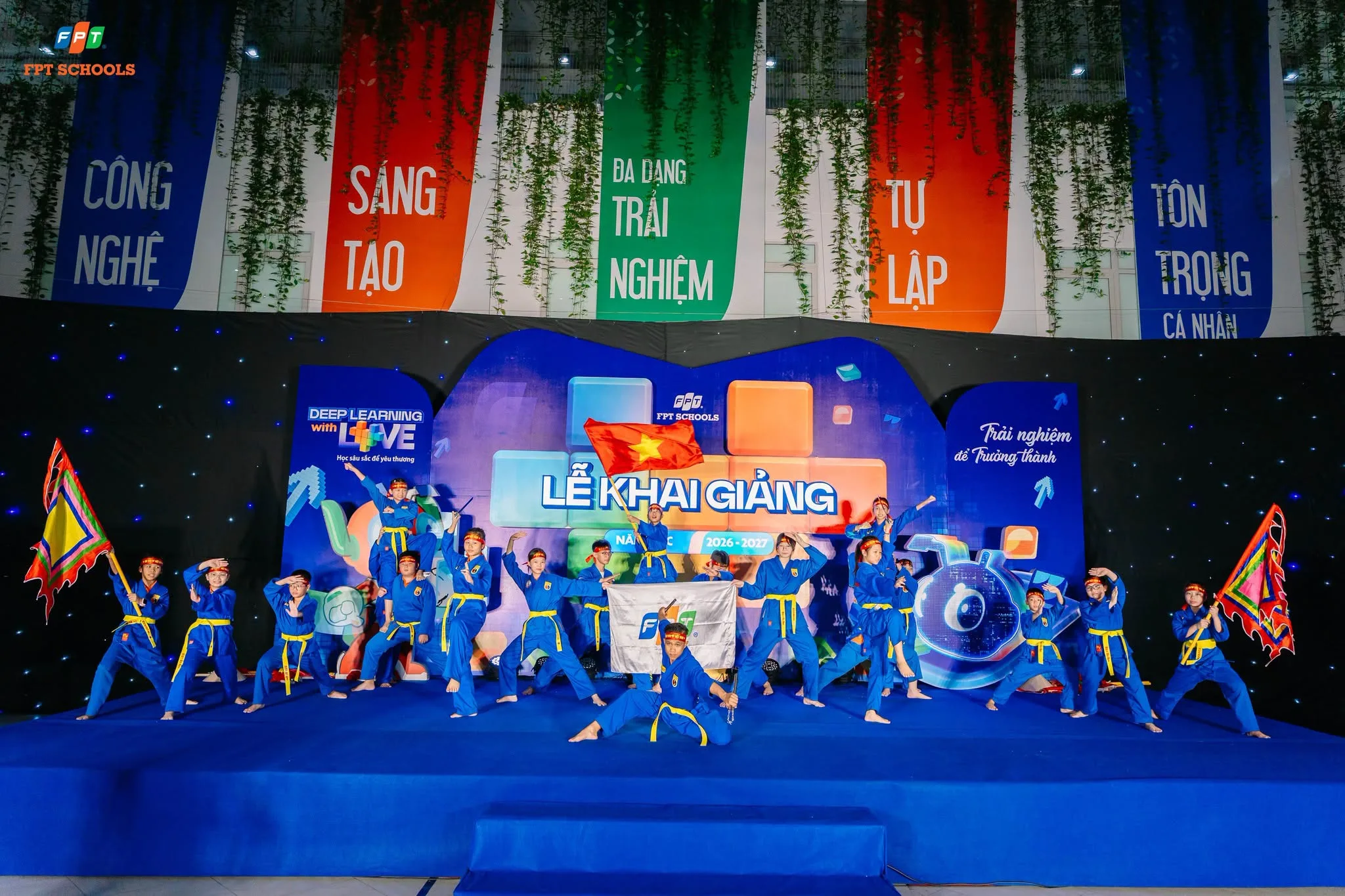 lễ khai giảng