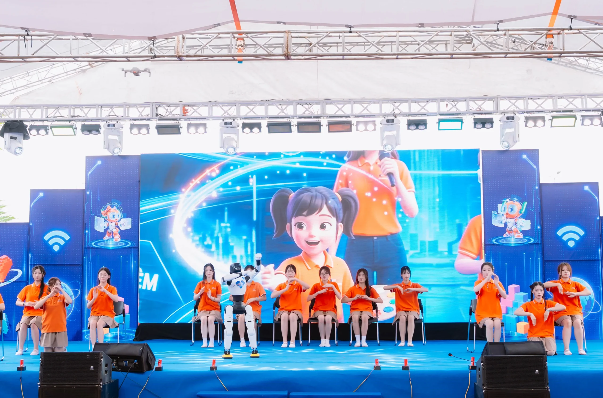 Lễ khai giảng FSchool Bắc Giang 2026: The Pixel of Love – Khi công nghệ kết nối yêu thương | FPT Schools