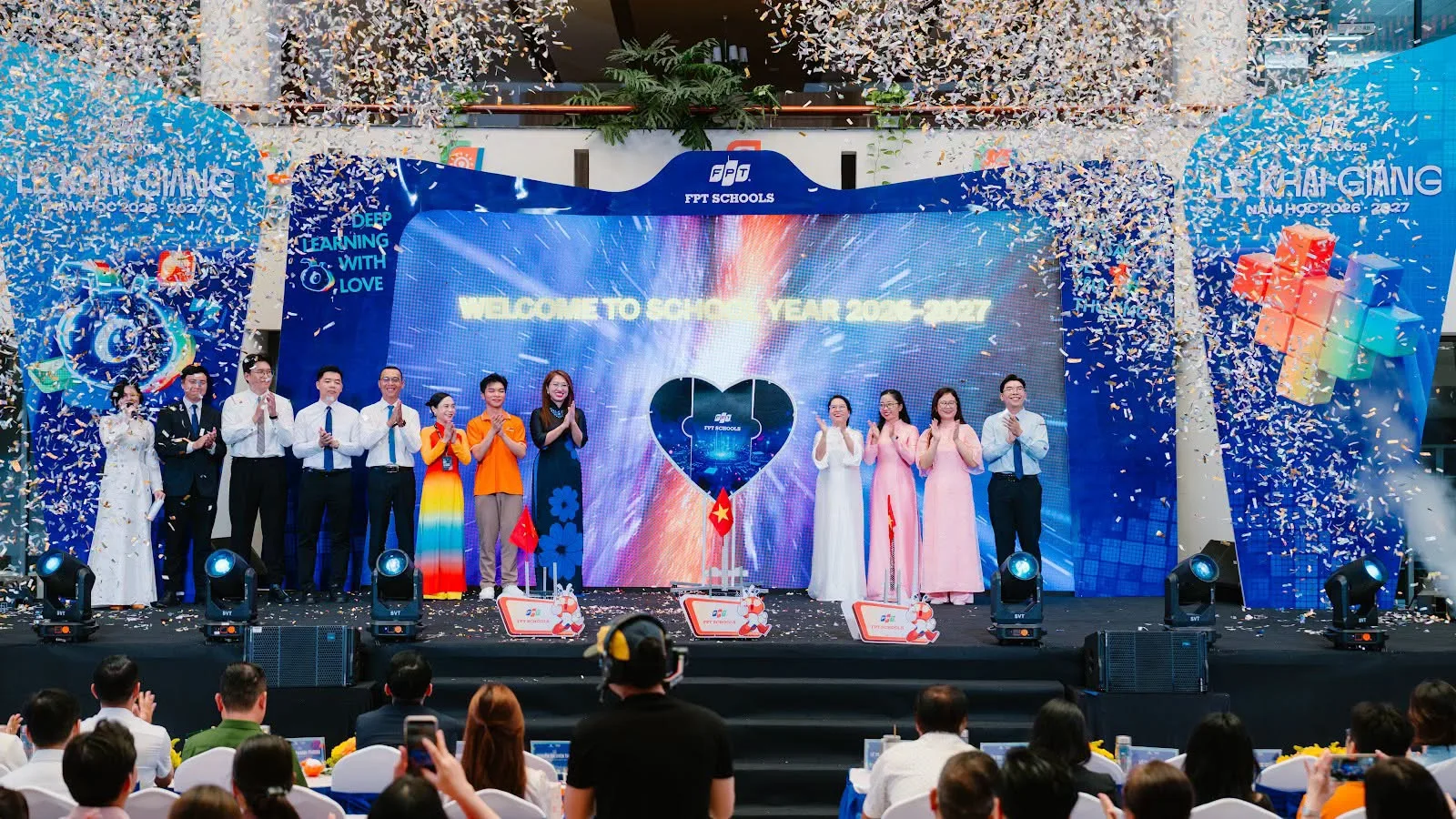 Lễ Khai giảng Phổ Thông FPT Cần Thơ Năm Học 2026-2027: Mở đầu hành trình "Deep Learning with Love" của hơn 700 Fschoolers | FPT Schools