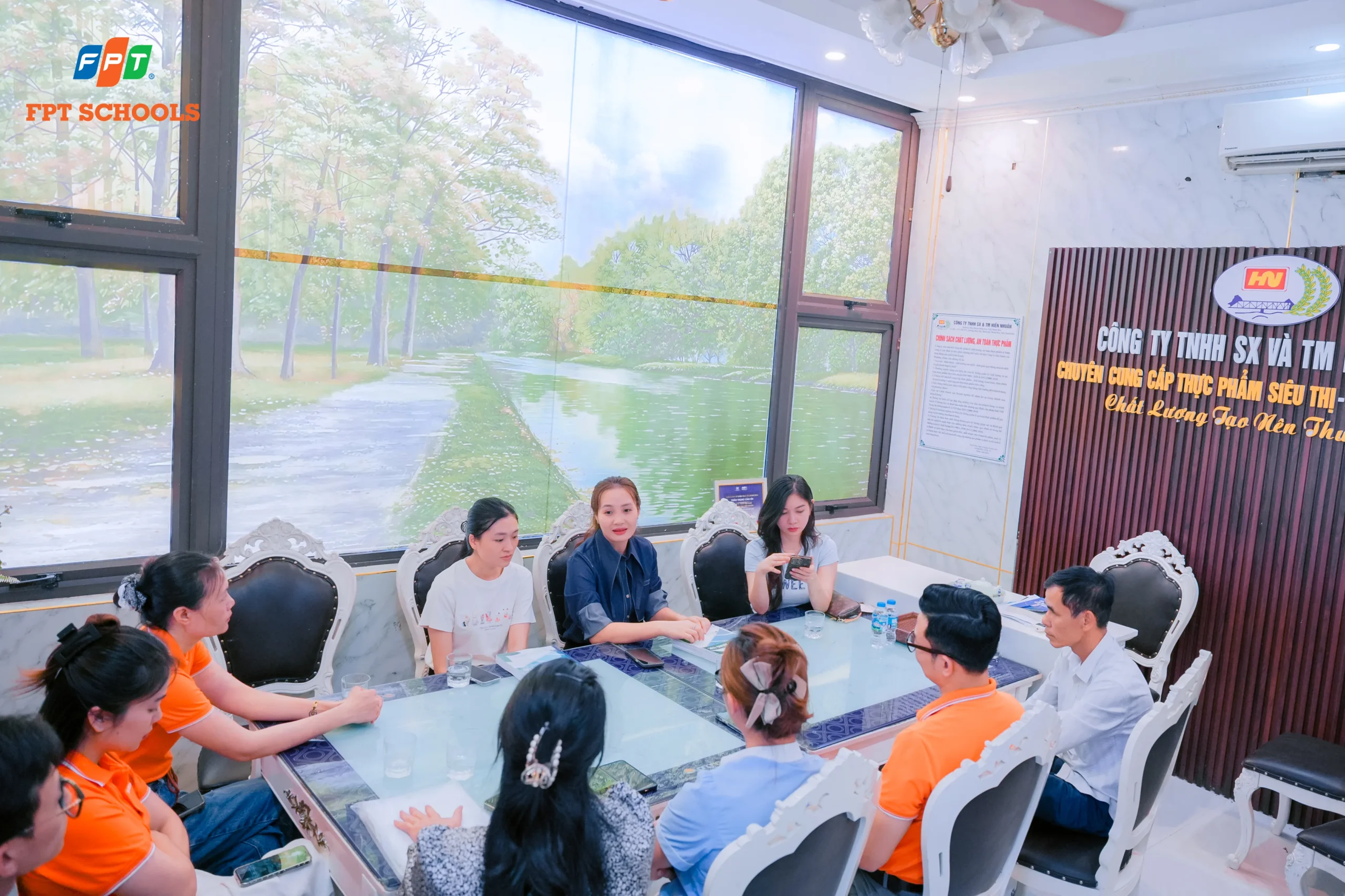 FSchool Thanh Hoá và Ban đại diện cha mẹ học sinh đồng hành giám sát Nhà cung ứng thực phẩm | FPT Schools