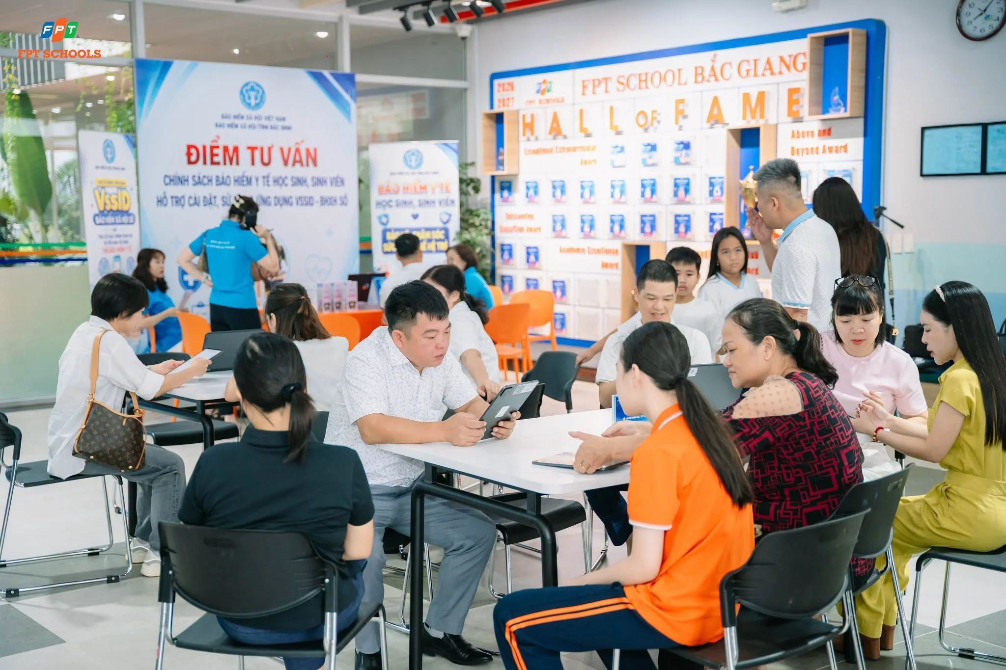LẮNG NGHE ĐỂ ĐỒNG HÀNH | FPT SCHOOL BẮC GIANG TỔ CHỨC KHẢO SÁT KỲ VỌNG PHỤ HUYNH | FPT Schools