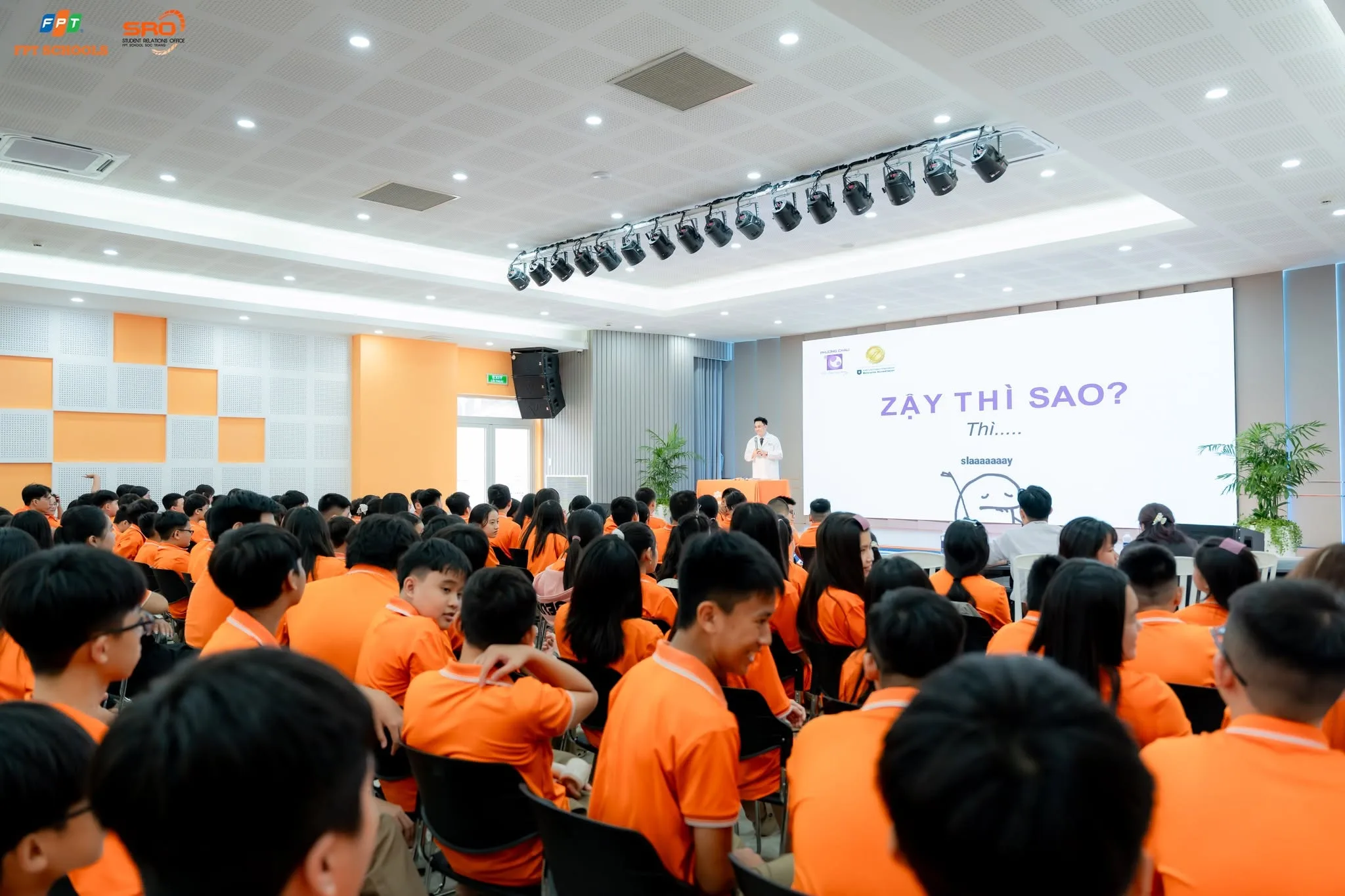 Sức khỏe tuổi dậy thì tại FPT School Sóc Trăng: Hiểu cơ thể, yêu chính mình | FPT Schools