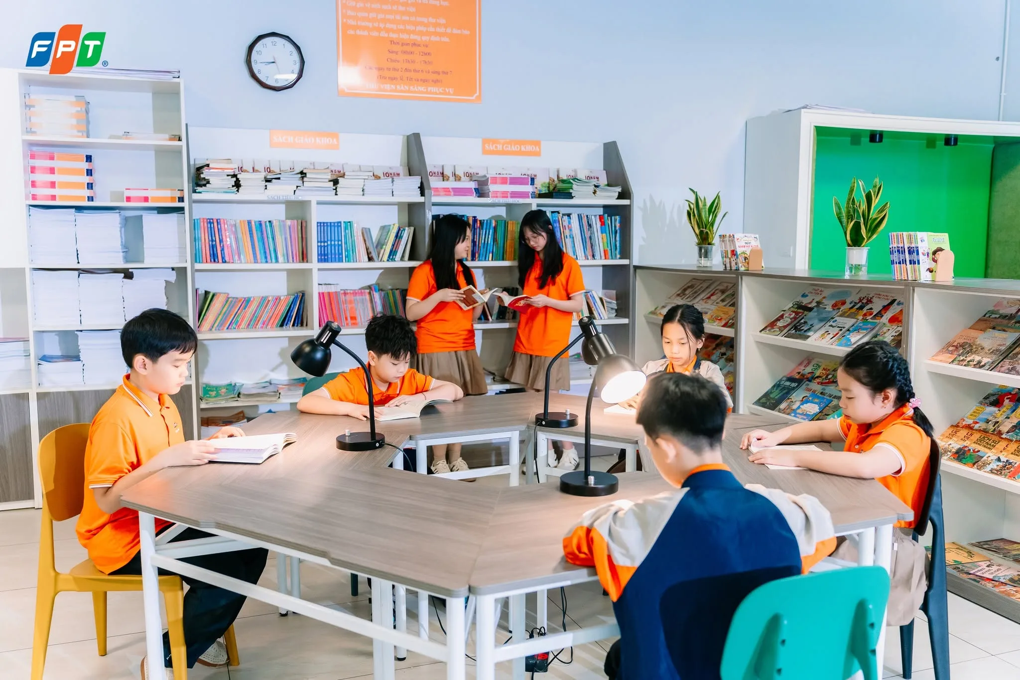 Thư viện trường học và vai trò trong môi trường học tập | FPT Schools