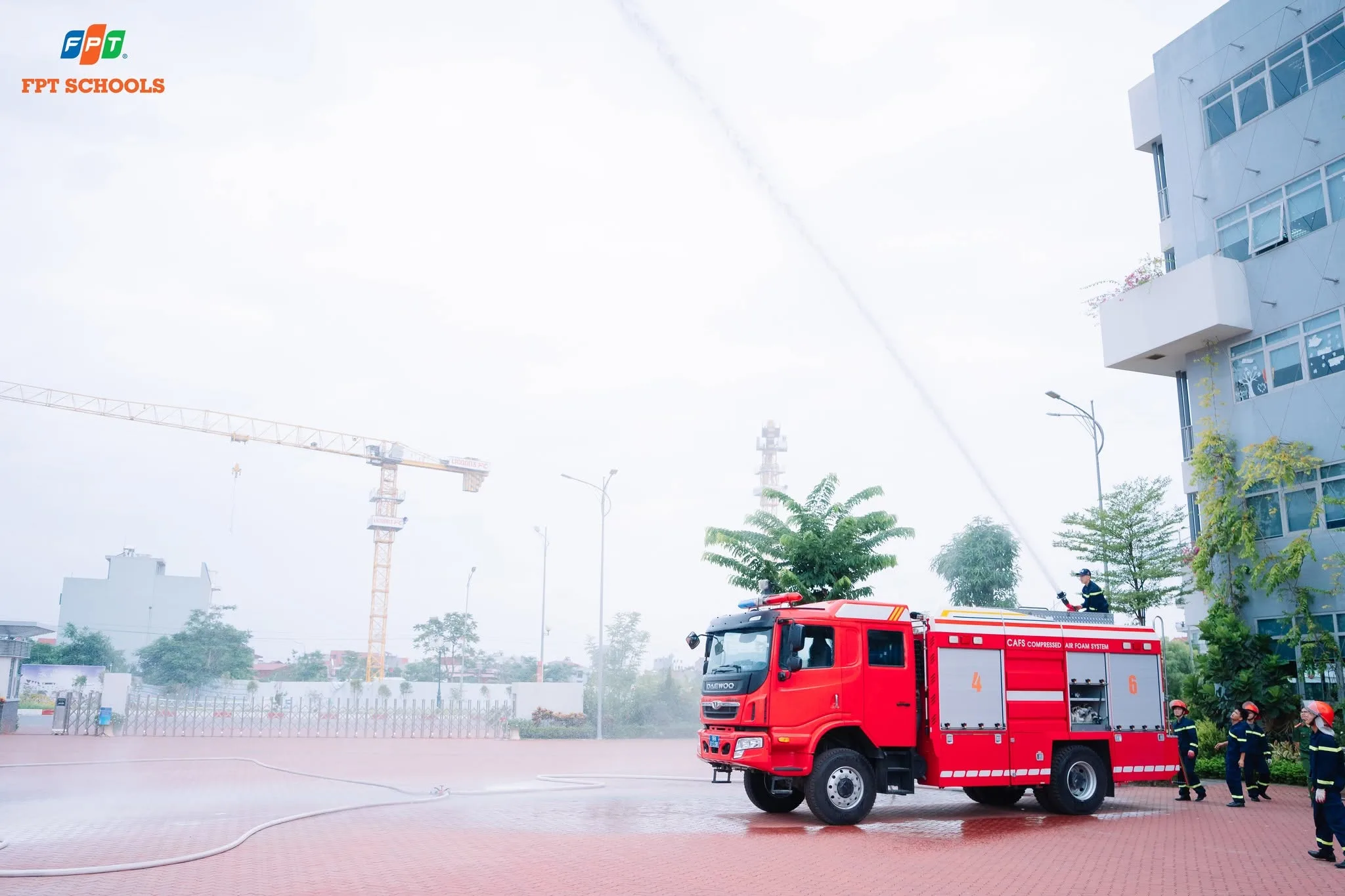 FSCHOOLERS BẮC GIANG TRẢI NGHIỆM THỰC HÀNH PHÒNG CHÁY CHỮA CHÁY & CỨU NẠN, CỨU HỘ | FPT Schools