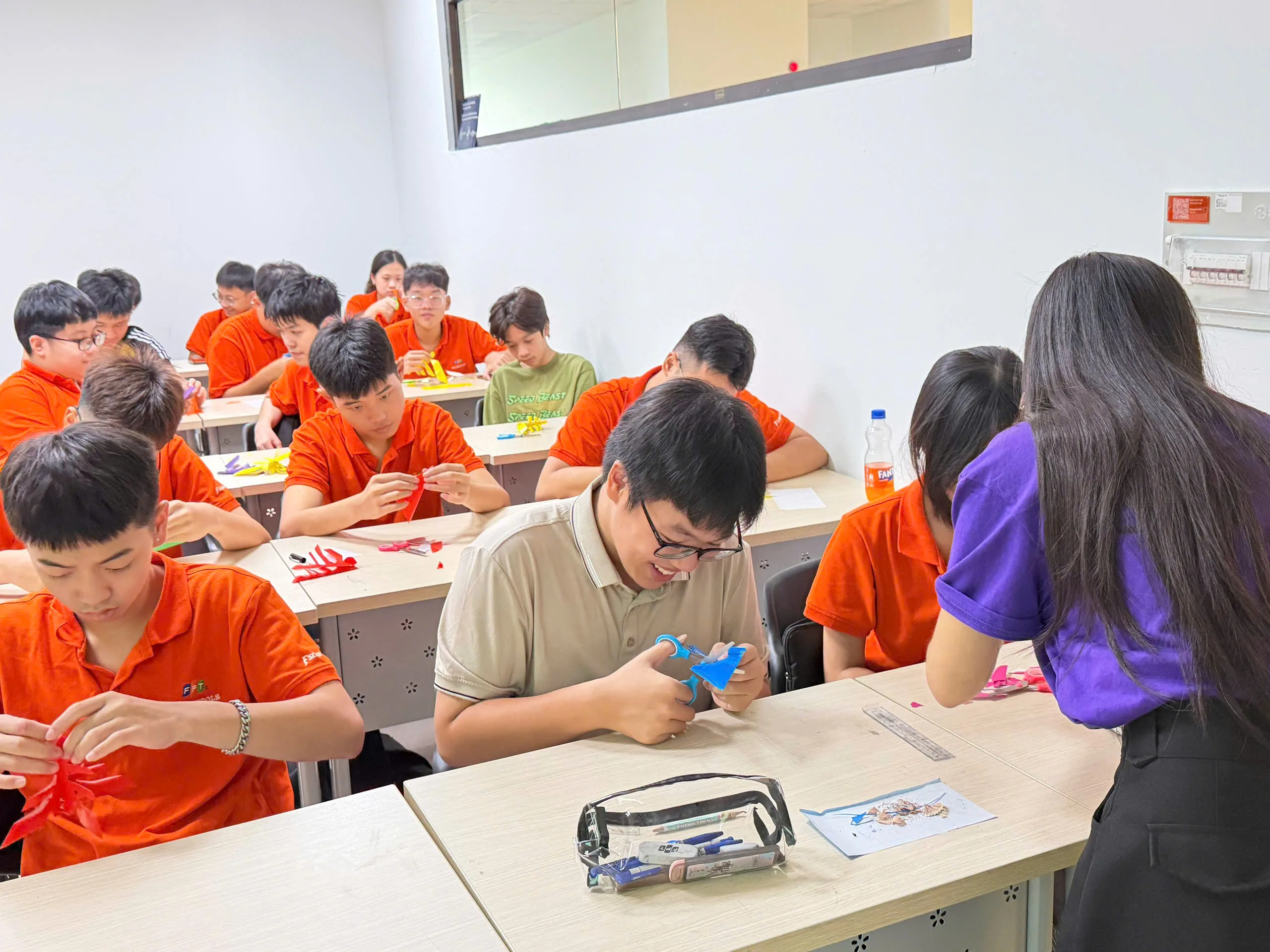 Làm chủ tiếng Trung chuẩn HSK 3.0 và mở cửa du học cùng CLB AIChinese tại FPT Schools | FPT Schools