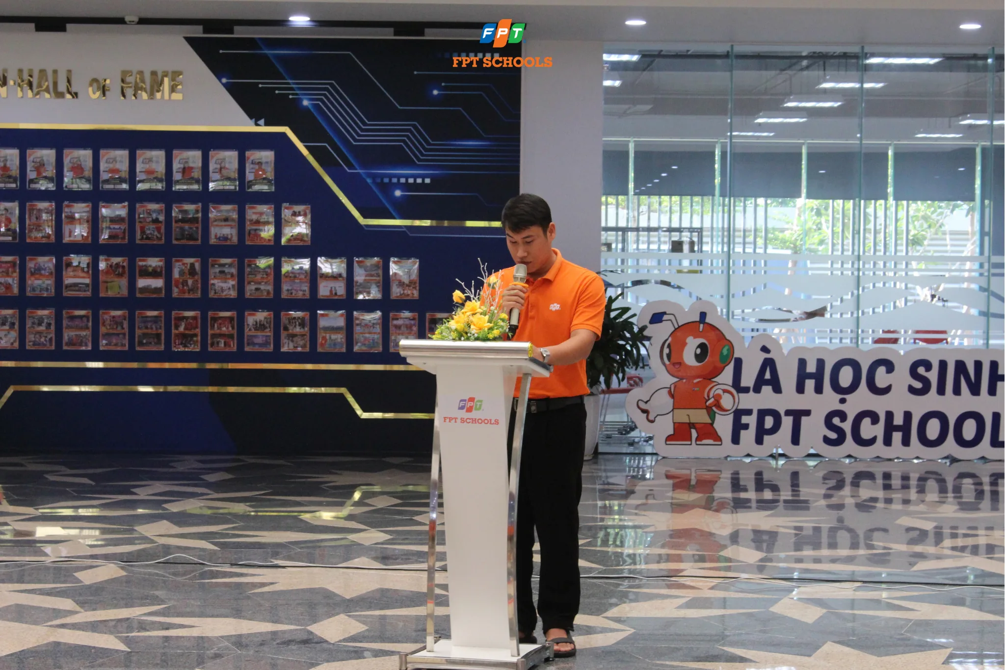 THPT-FPT-QUY-NHON-LE-CHAO-CO