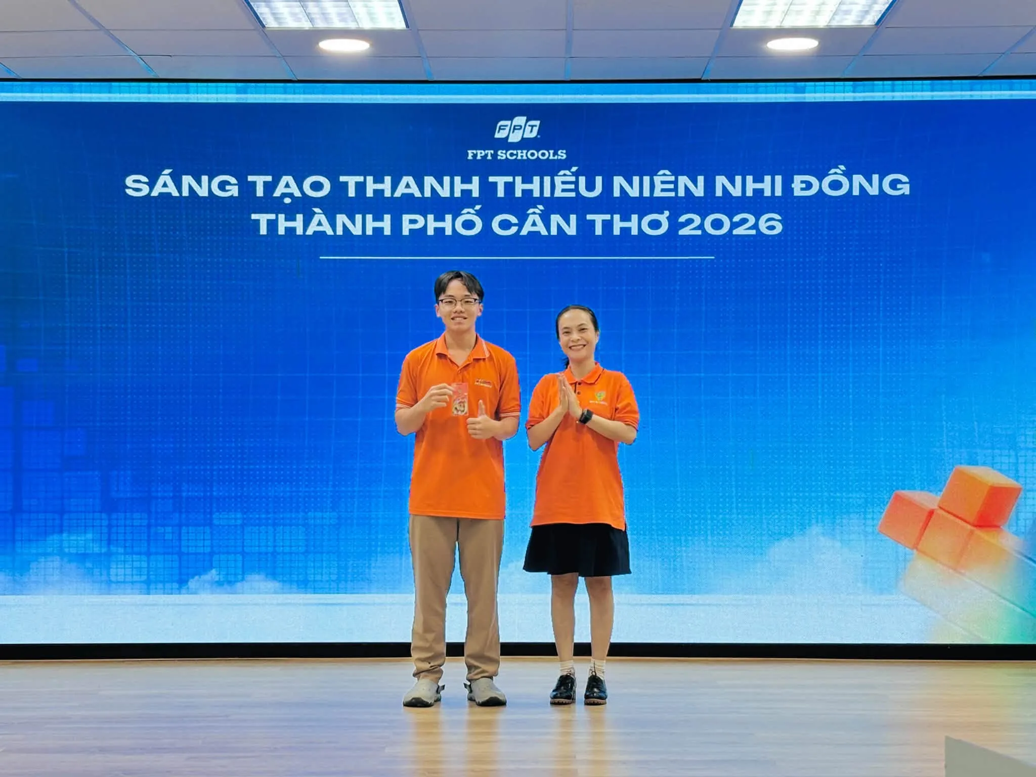 Học sinh Phổ Thông FPT Cần Thơ tỏa sáng trên nhiều lĩnh vực tại buổi sinh hoạt toàn khối tháng 10 | FPT Schools