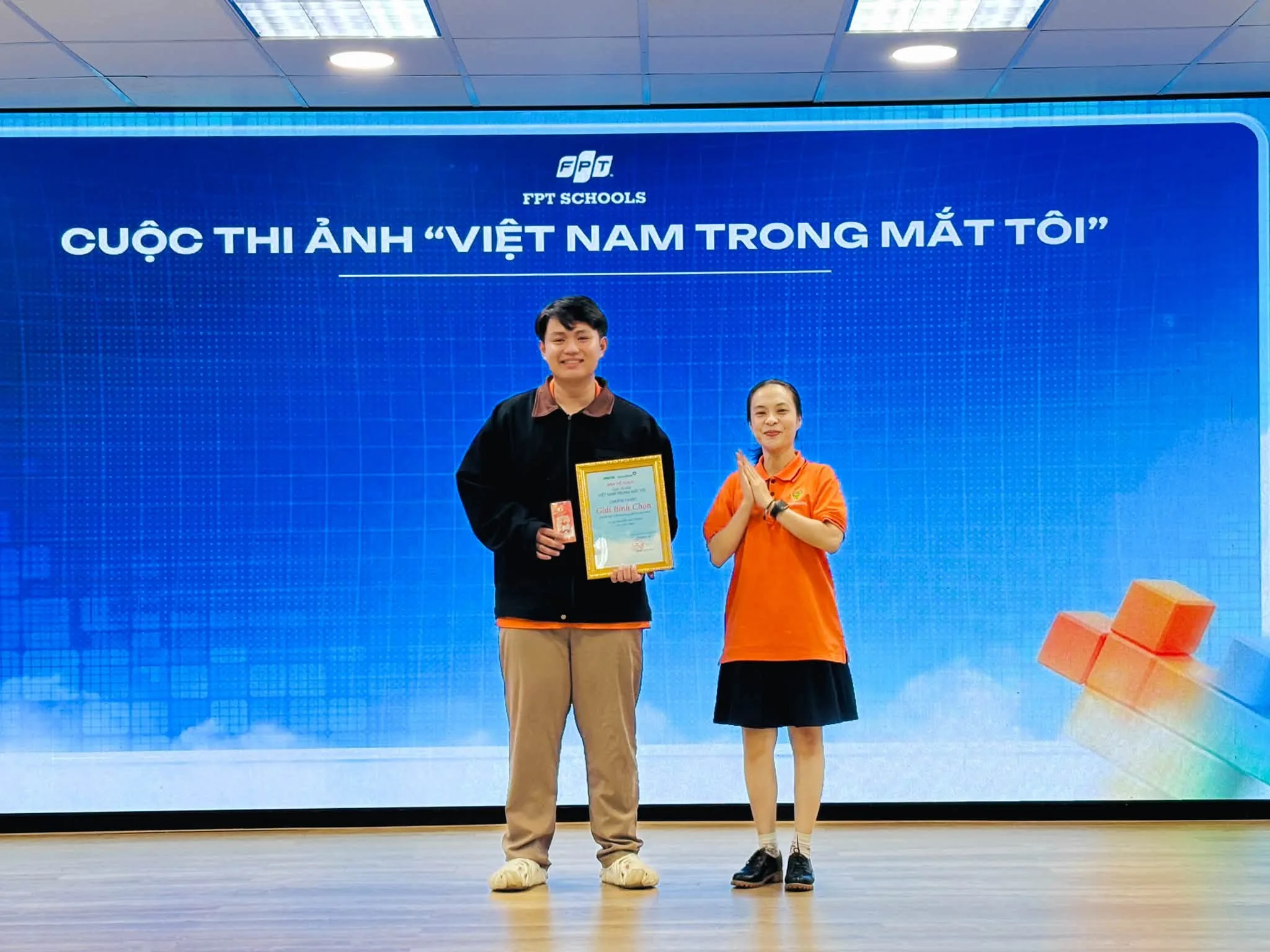 Học sinh Phổ Thông FPT Cần Thơ tỏa sáng trên nhiều lĩnh vực tại buổi sinh hoạt toàn khối tháng 10 | FPT Schools