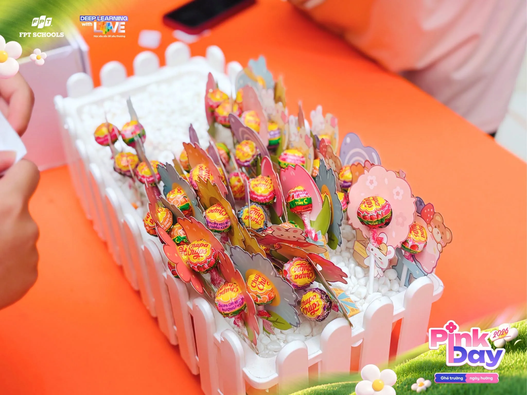 Pink Day 2026 tại Phổ Thông FPT Cần Thơ: sắc hồng lan tỏa, kết nối những lời yêu thương nhân Ngày Phụ nữ Việt Nam 20/10 | FPT Schools