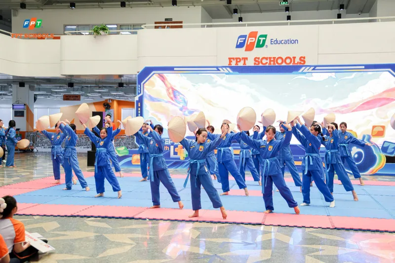 Khai mạc Hội thao FPT Schools Olympic 2026–2027: “RISE BEYOND - FPT Education Khai mạc Hội thao FPT Schools Olympic 2026–2027: “RISE BEYOND | FPT Schools