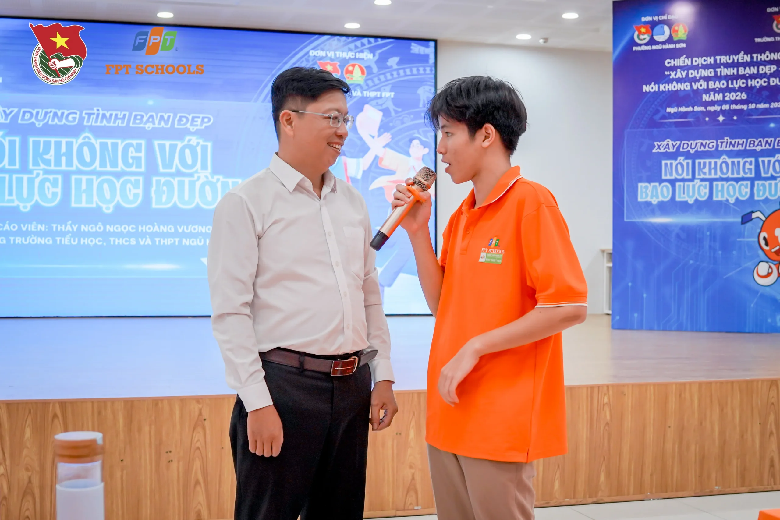 THPT FPT ĐÀ NẴNG LAN TỎA THÔNG ĐIỆP “XÂY DỰNG TÌNH BẠN ĐẸP – NÓI KHÔNG VỚI BẠO LỰC HỌC ĐƯỜNG” - FPT Education THPT FPT ĐÀ NẴNG LAN TỎA THÔNG ĐIỆP “XÂY DỰNG TÌNH BẠN ĐẸP – NÓI KHÔNG VỚI BẠO LỰC HỌC ĐƯỜNG” | FPT Schools