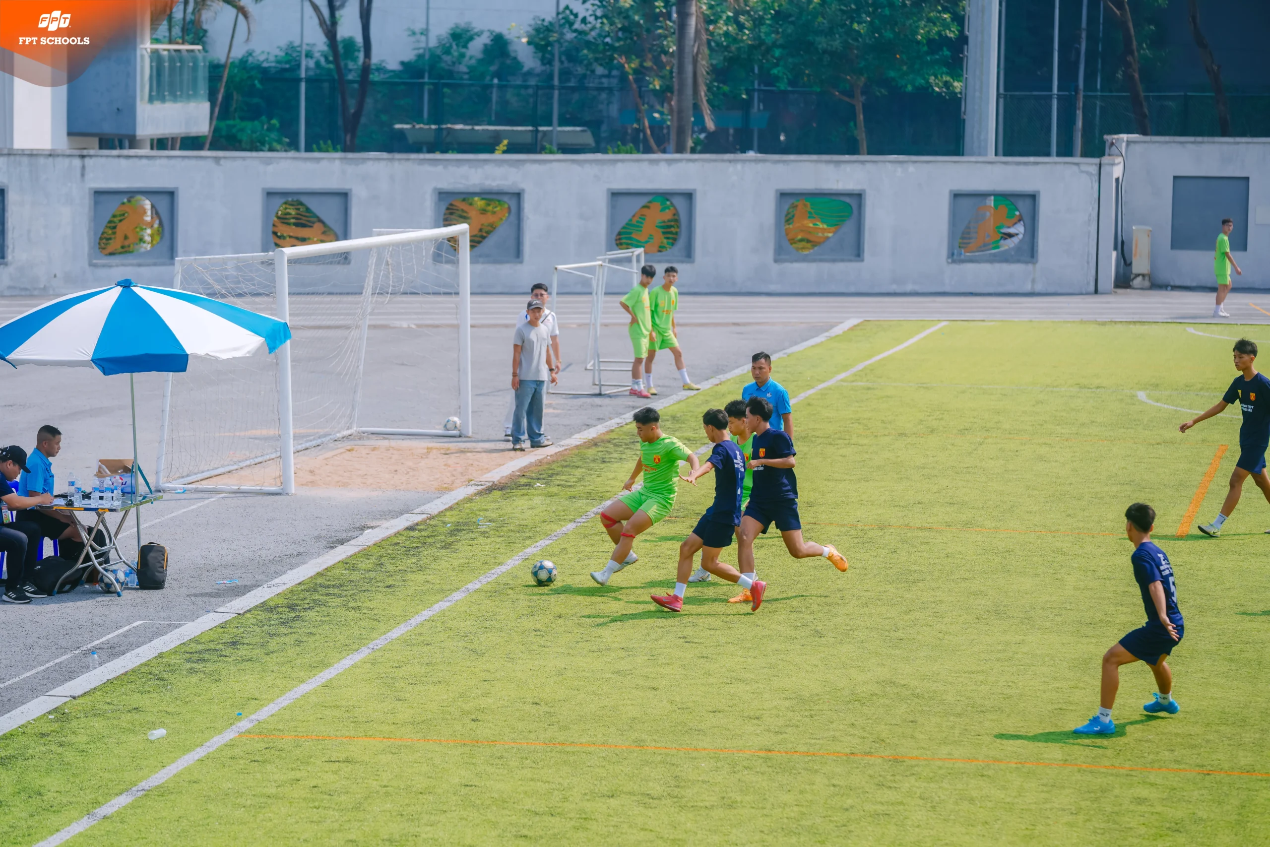 TUYỂN THỦ NHÀ FSCHOOL HÒA LẠC TỎA SÁNG TẠI GIẢI BÓNG ĐÁ HỌC SINH THPT HÀ NỘI – AN NINH THỦ ĐÔ | FPT Schools