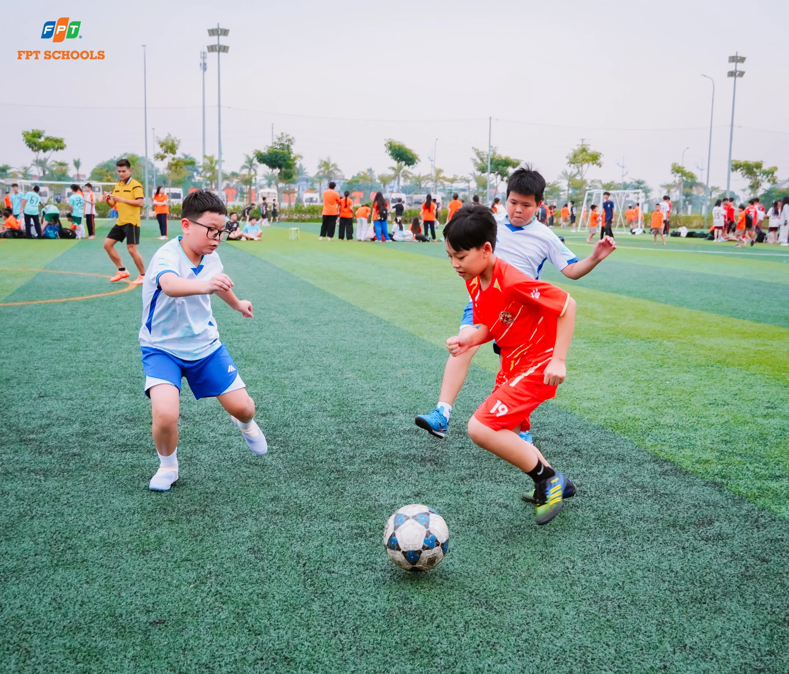 HANALYMPIC 2026 – Sôi động vòng sơ loại Bóng đá và Bóng sọt tại FPT School Hà Nam - FPT Education HANALYMPIC 2026 lan tỏa tinh thần đồng đội và fair-play