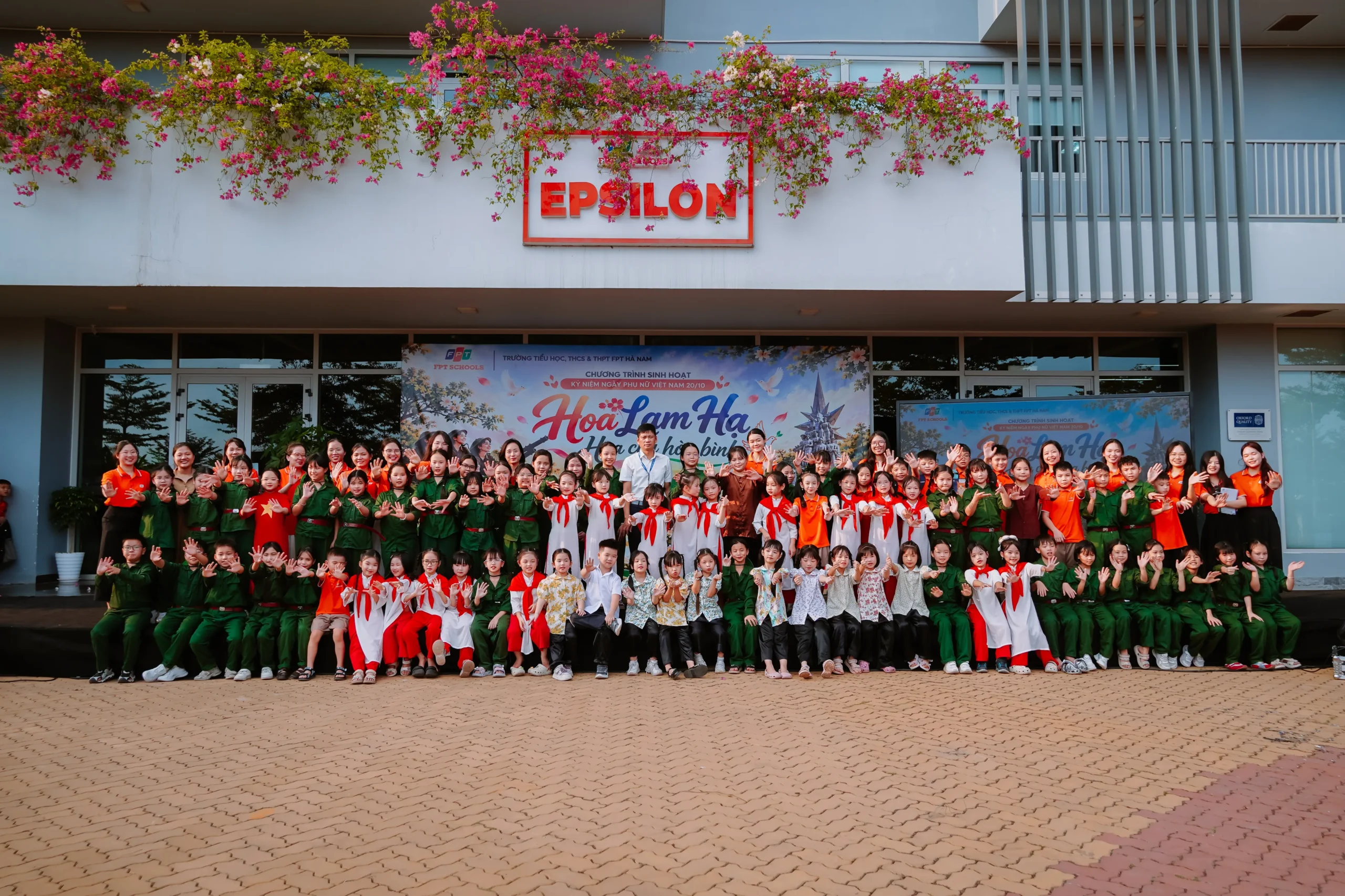 FPT School Hà Nam tổ chức chương trình “Hoa Lam Hạ – Hoa của hòa bình” - FPT Education FPT School Hà Nam tổ chức chương trình “Hoa Lam Hạ – Hoa của hòa bình”