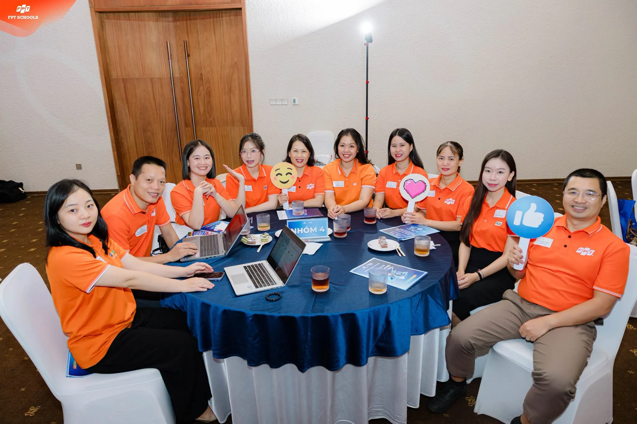Khoảnh khắc kết nối giữa Nhà trường và Cha Mẹ học sinh tại chương trình Gặp mặt và Kết nối năm học 2026 – 2027.