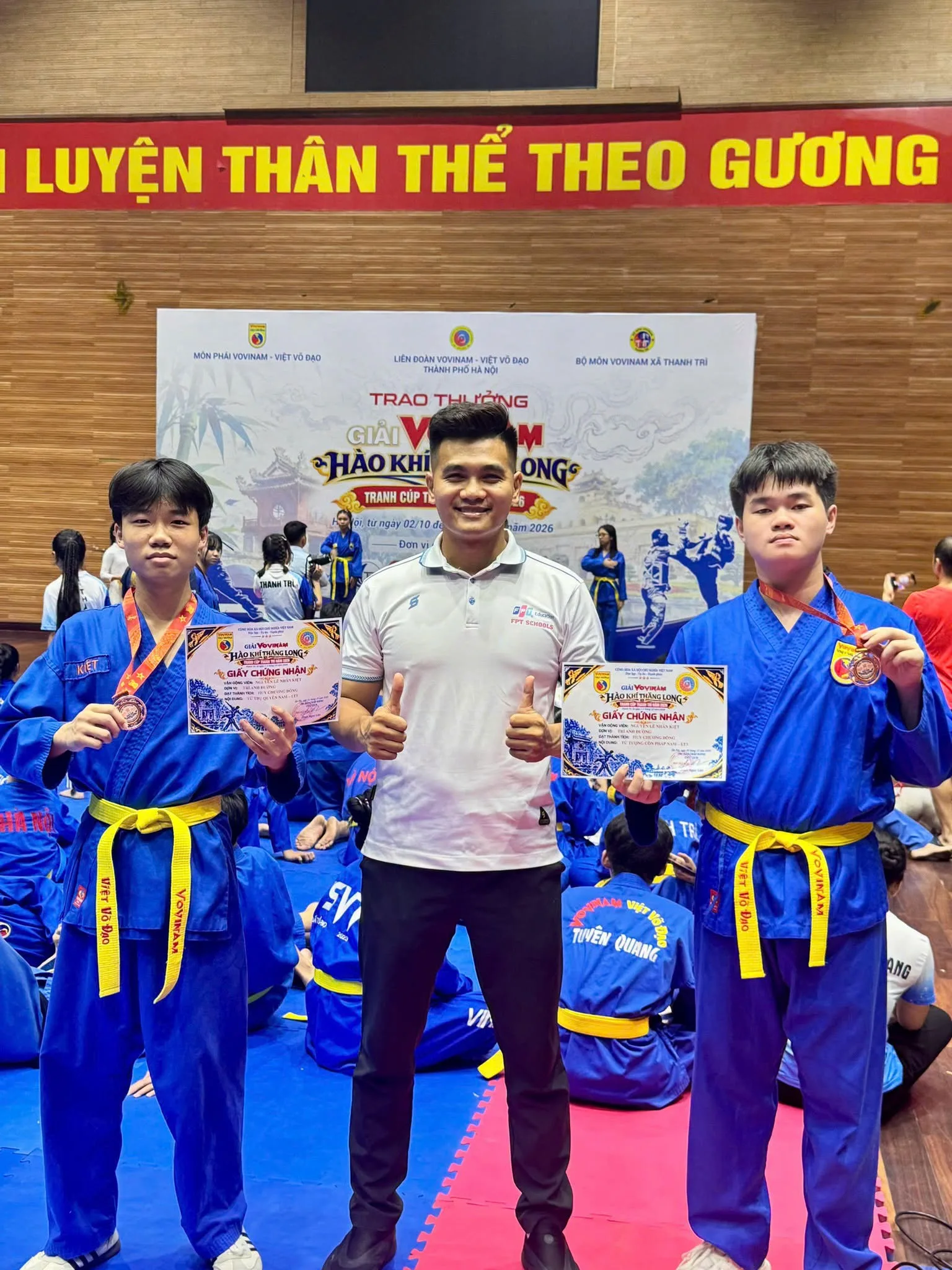 Trần Quốc Hoàn – lớp 12A1: Huy chương Đồng, nội dung Nhật Nguyệt Đại Đao Pháp.Nguyễn Lê Nhân Kiệt – lớp 10B1: Huy chương Đồng, nội dung Tứ Trụ Quyền & Tứ Tượng Côn Pháp