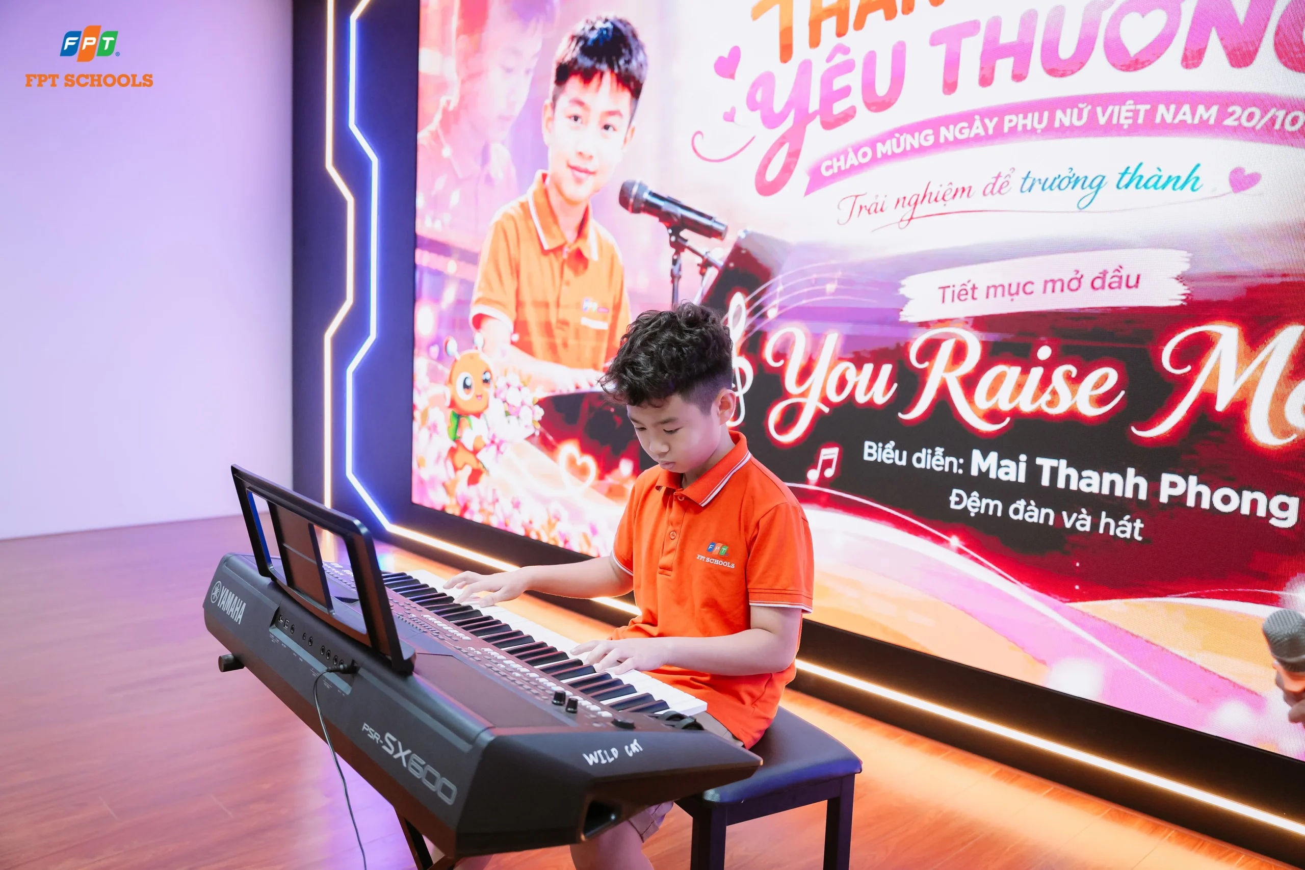 Sinh hoạt đầu tuần khối Tiểu học: Tháng 10 yêu thương tại FPT School Hà Nam - FPT Education Sinh hoạt đầu tuần khối Tiểu học: Tháng 10 yêu thương tại FPT School Hà Nam