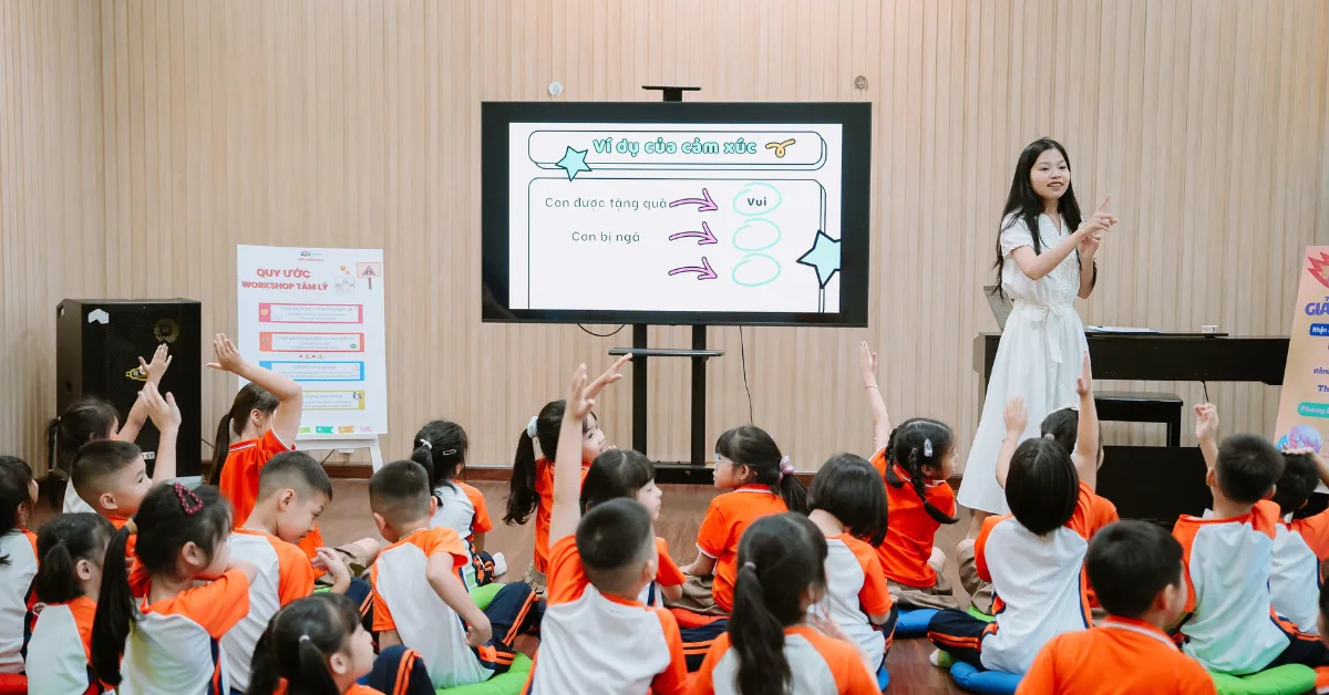 Workshop tâm lý “Giải mã cảm xúc” giúp học sinh khối 1, 2 hiểu và làm chủ cảm xúc | FPT Schools