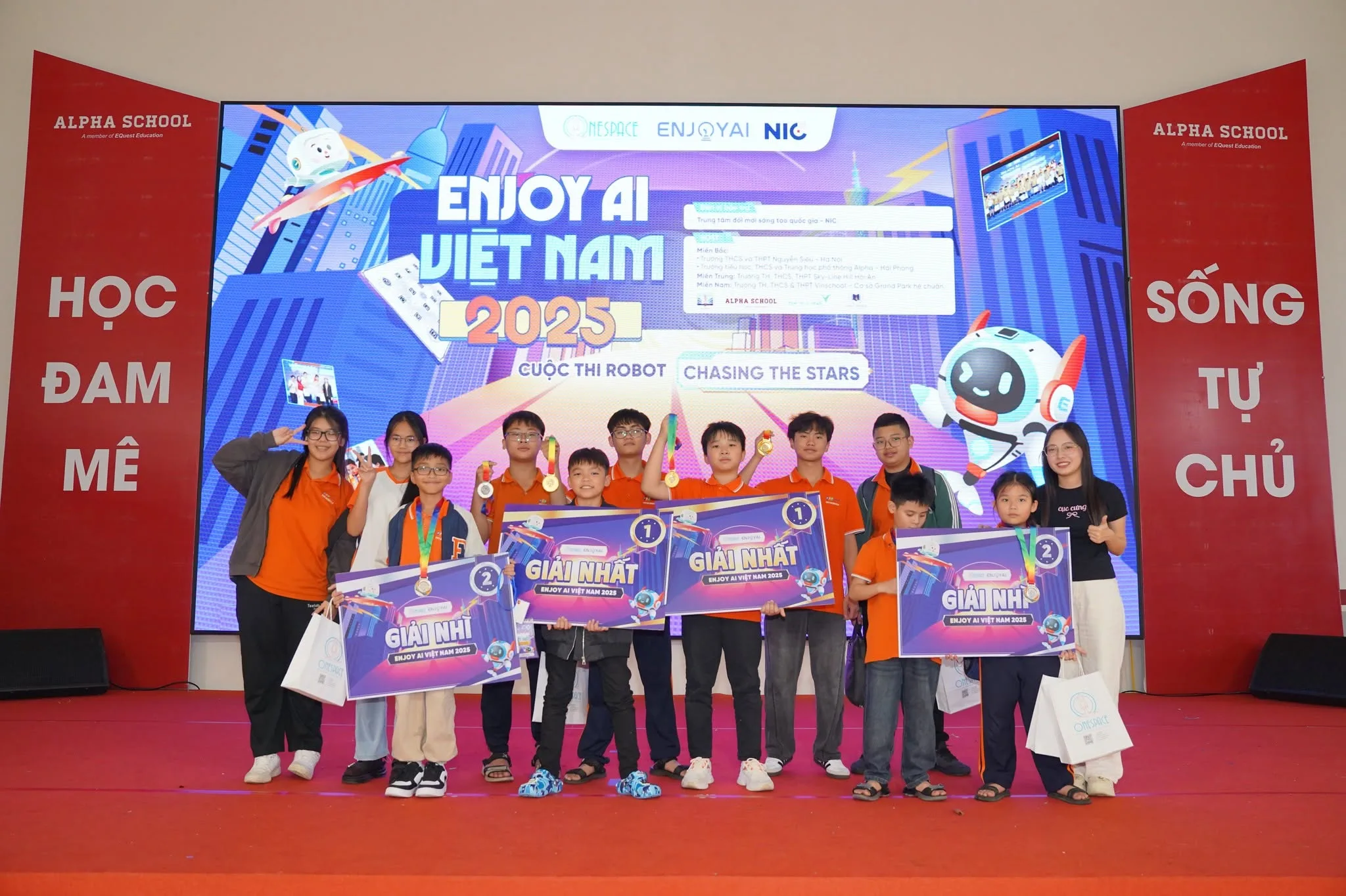 Thế mạnh Công nghệ tại FPT School Bắc Giang: Phát triển tư duy, khơi mở tiềm năng - FPT Education Thế mạnh Công nghệ tại FPT School Bắc Giang: Phát triển tư duy, khơi mở tiềm năng | FPT Schools
