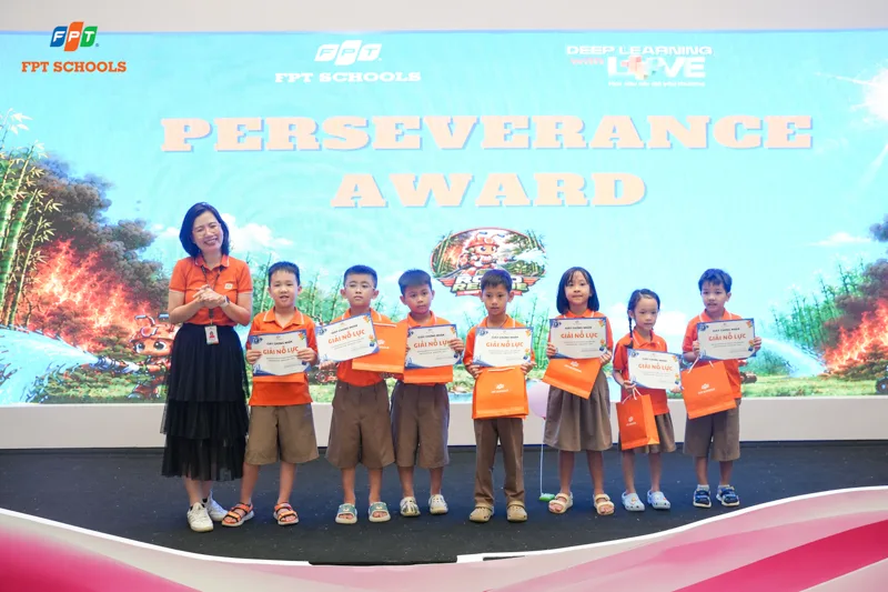 Robotics FPT School Challenge 2026: Vòng 2 tăng tốc, bứt phá | FPT Schools