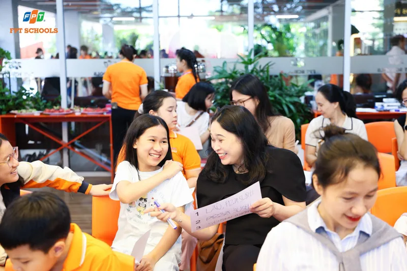 LOVE IN FLOW: Gắn kết yêu thương cùng gia đình Fschoolers | FPT Schools