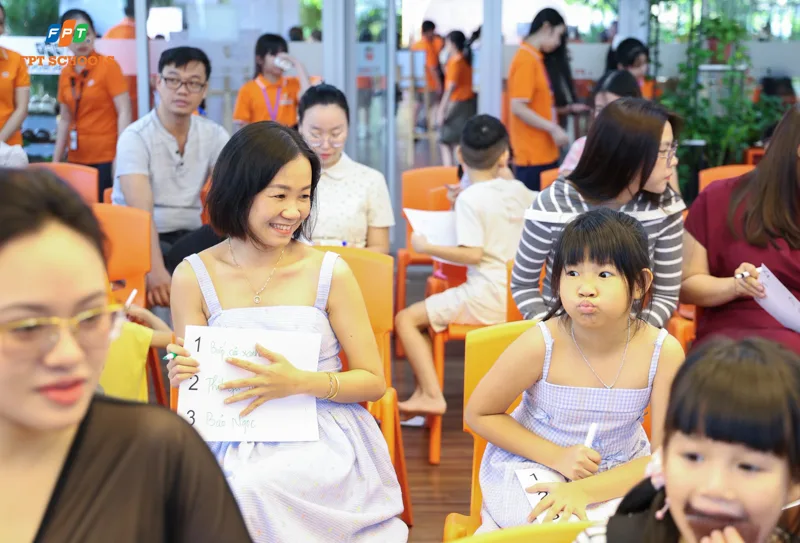 LOVE IN FLOW: Gắn kết yêu thương cùng gia đình Fschoolers | FPT Schools