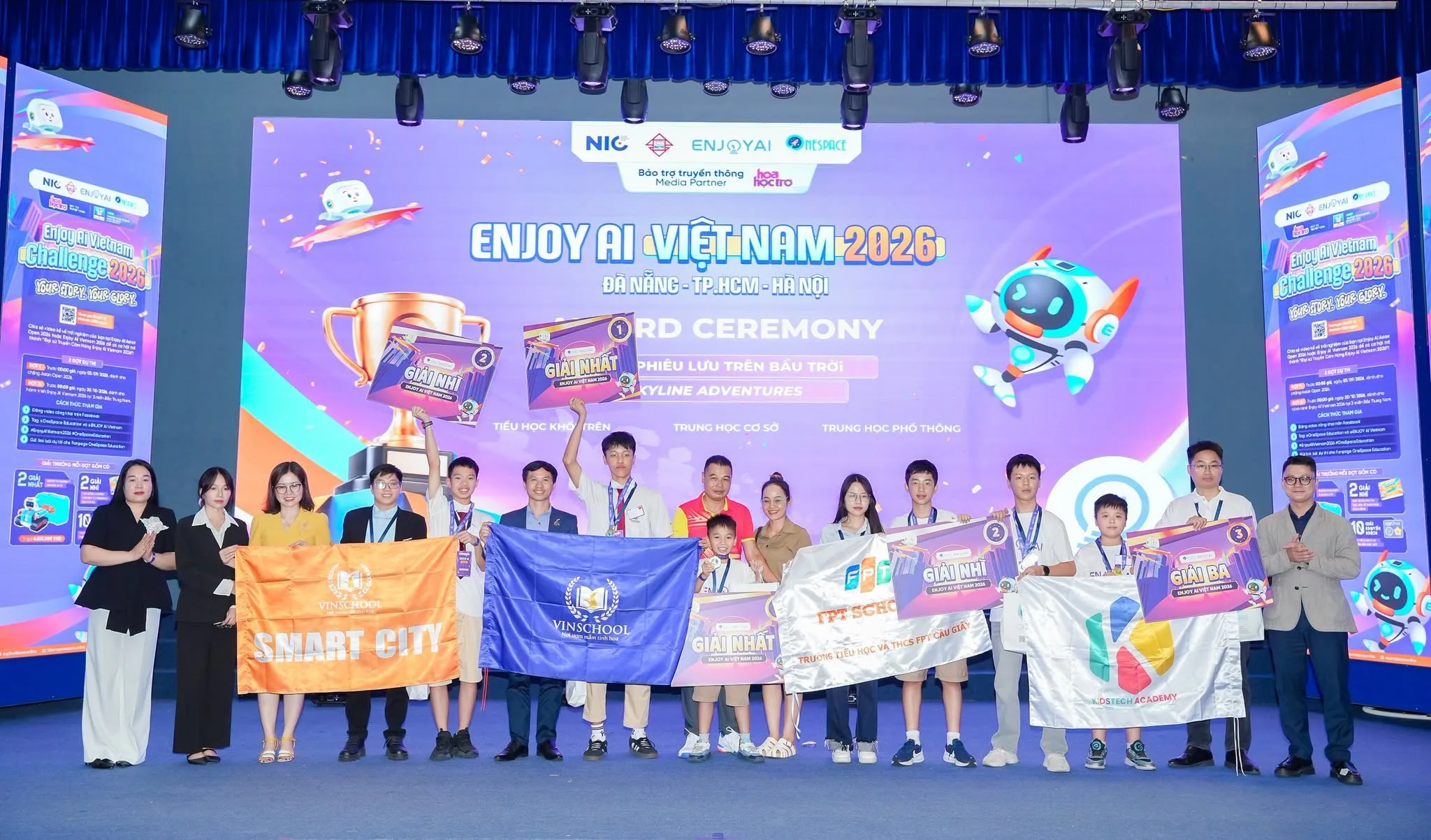 Học sinh FPT School Cầu Giấy giành vé tham gia vòng quốc tế của ENJOY AI 2026 | FPT Schools