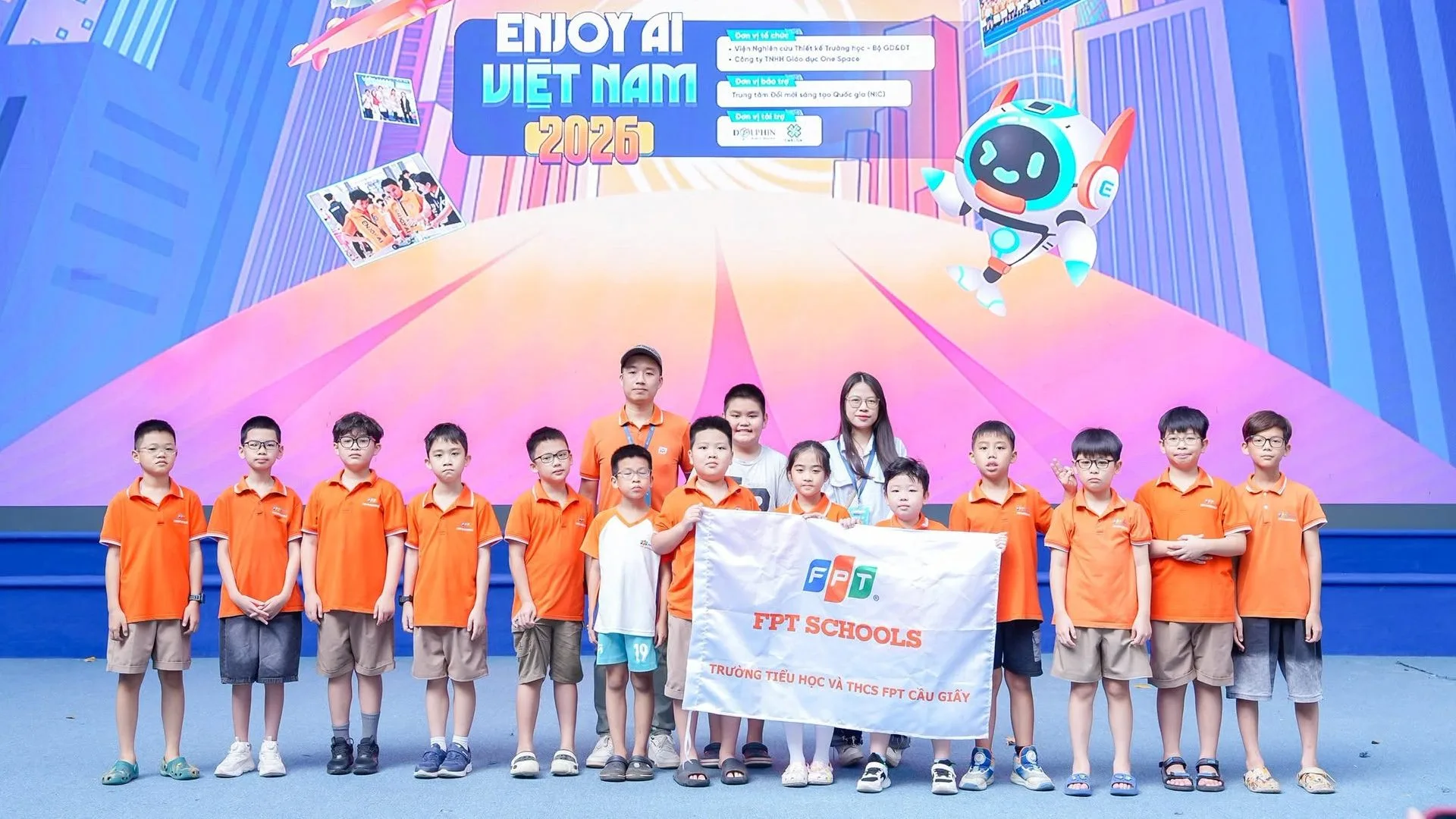 Học sinh FPT School Cầu Giấy giành vé tham gia vòng quốc tế của ENJOY AI 2026 | FPT Schools