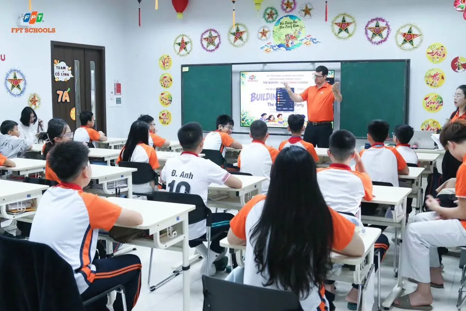 Học sinh trung học FPT School Vinh: Học tiếng anh cùng bạn bè ba tỉnh, khám phá văn học qua những góc nhìn khác biệt | FPT Schools