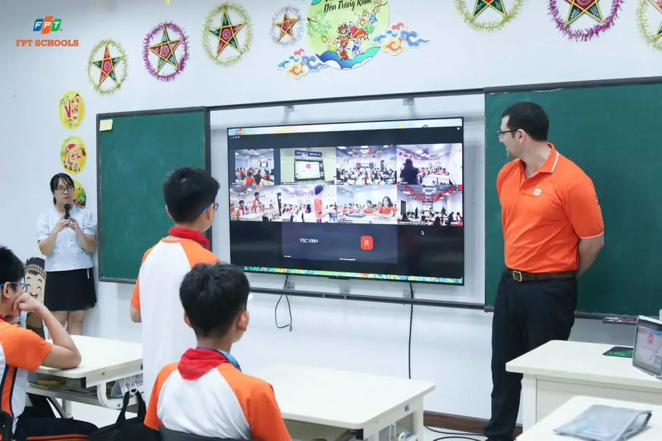 Học sinh trung học FPT School Vinh: Học tiếng anh cùng bạn bè ba tỉnh, khám phá văn học qua những góc nhìn khác biệt | FPT Schools