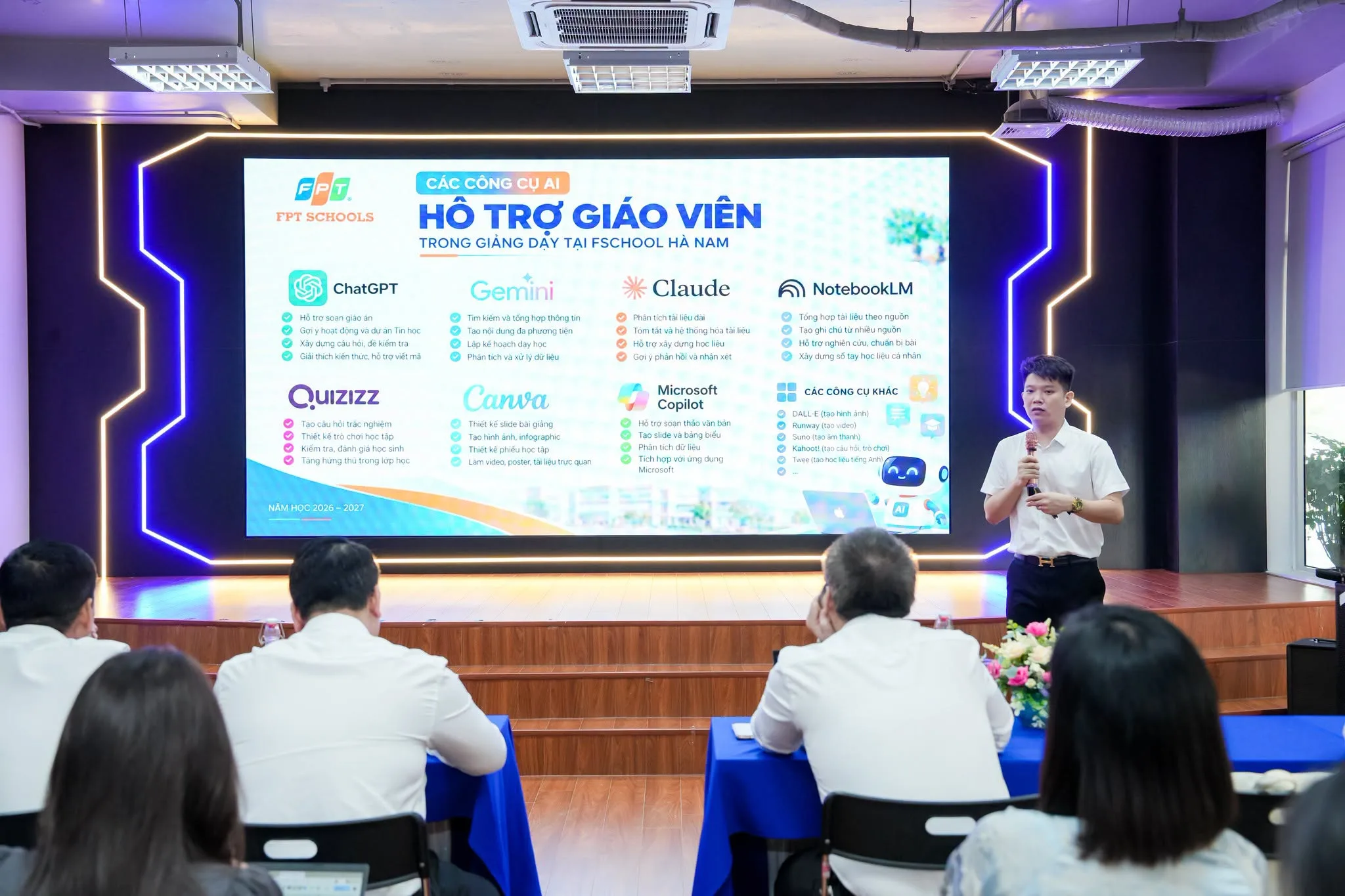 Hội nghị AI tại FPT School Hà Nam 2026: Mở tư duy, thúc đẩy đổi với giáo dục - FPT Education Hội nghị AI: Đánh giá thực trạng, chia sẻ kinh nghiệm