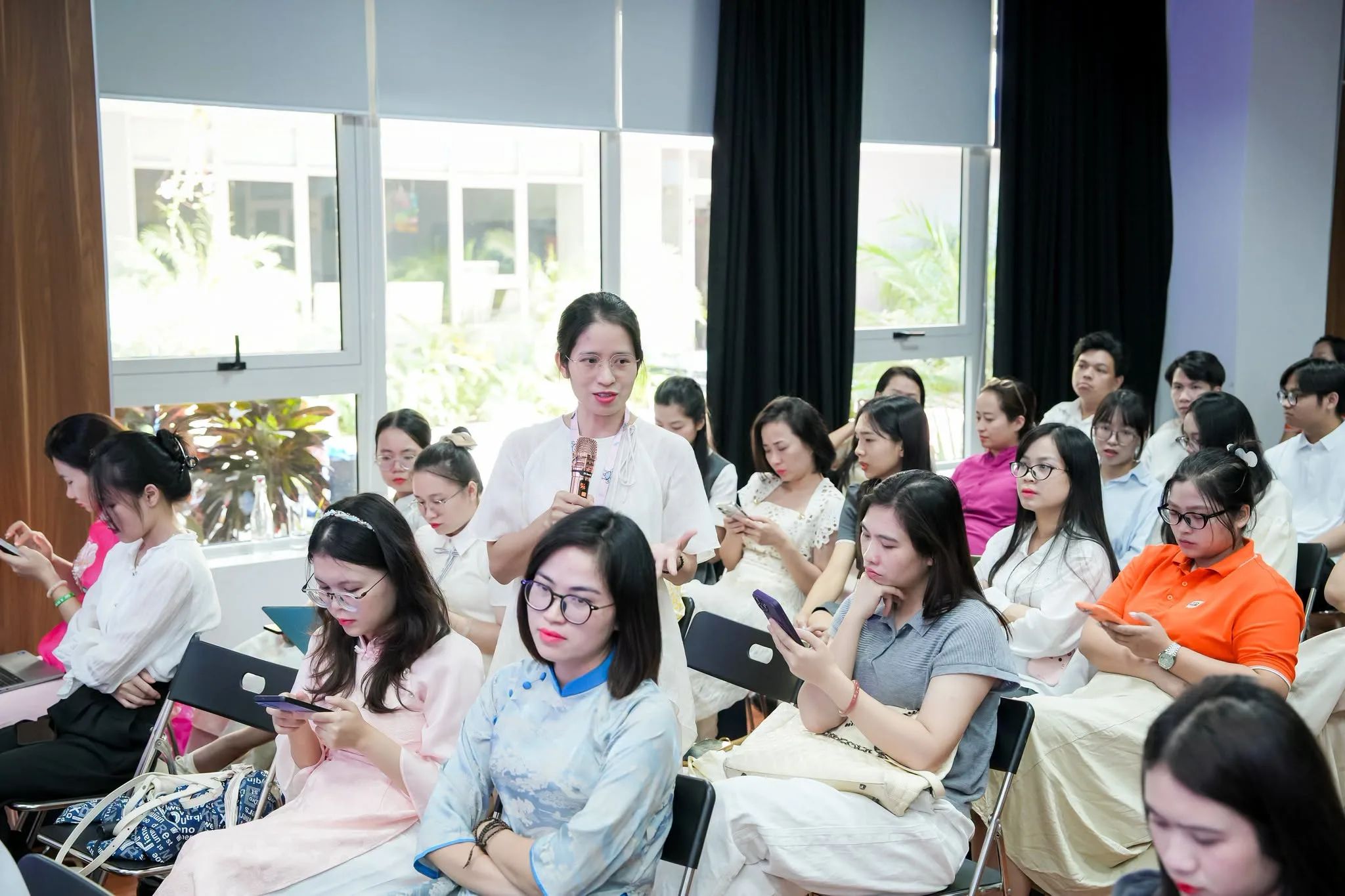 Hội nghị AI tại FPT School Hà Nam 2026: Mở tư duy, thúc đẩy đổi với giáo dục - FPT Education Hội nghị AI tại FPT School Hà Nam 2026: Mở tư duy, thúc đẩy đổi với giáo dục | FPT Schools