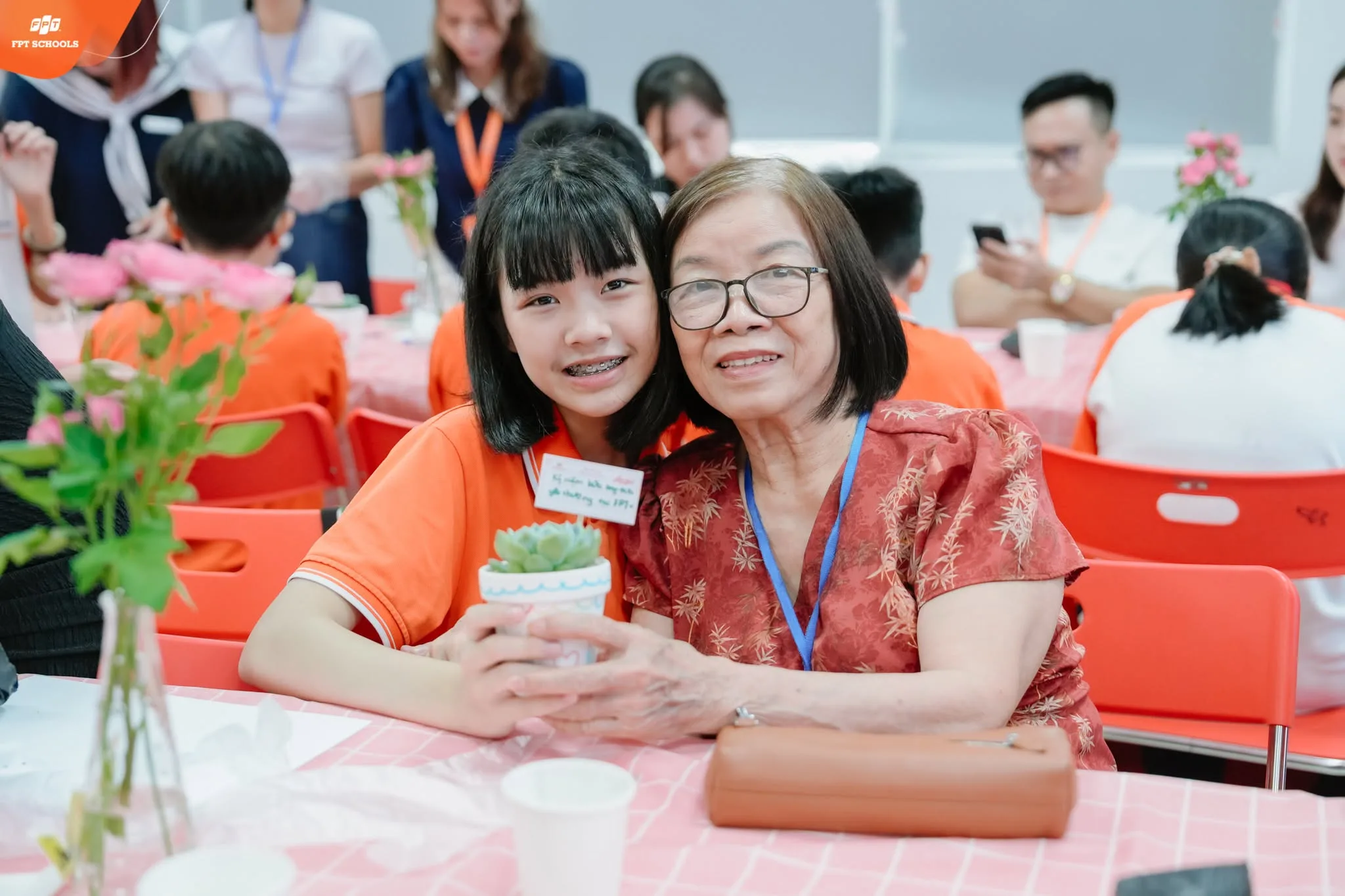 Love Meal tháng 10 FPT School Hải Phòng: Bữa trưa mang khoảnh khắc yêu thương | FPT Schools